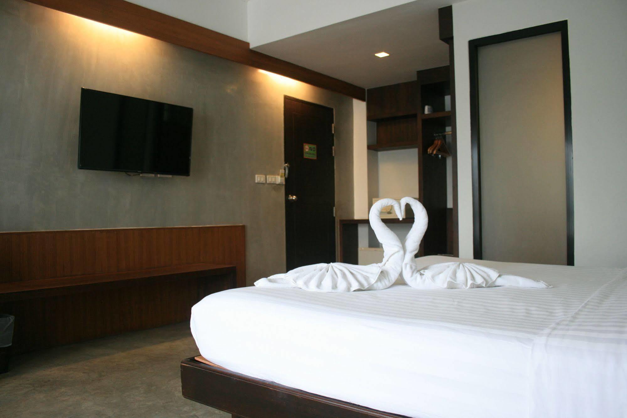 Hotel Baan Ing Ping Chiang Mai Zewnętrze zdjęcie